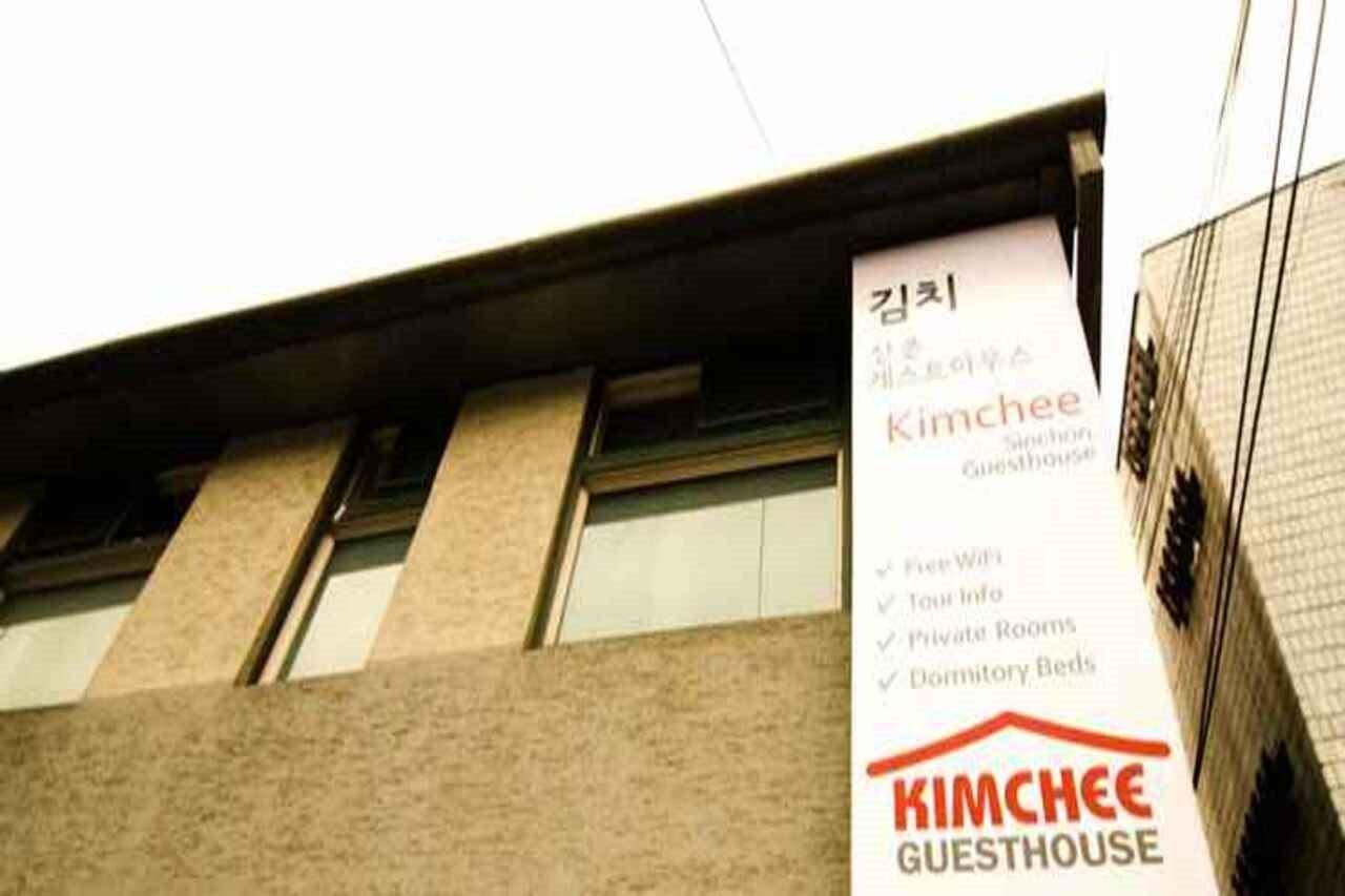 Kimchee Sinchon Guesthouse Seul Dış mekan fotoğraf